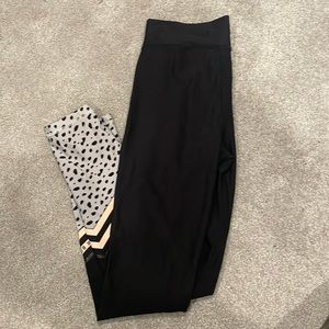 Sarah’s Day work out leggings